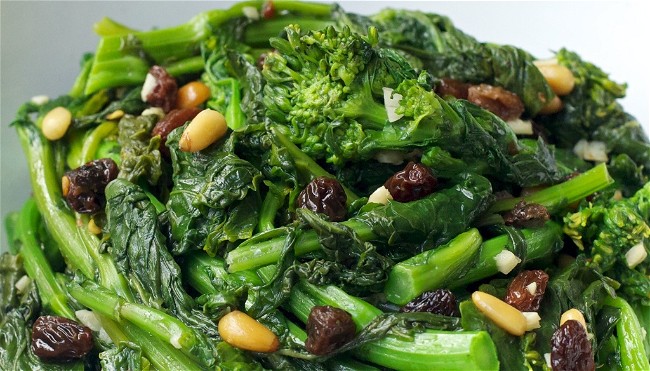 Image of Broccoli Rabe with Raisins and Pine Nuts