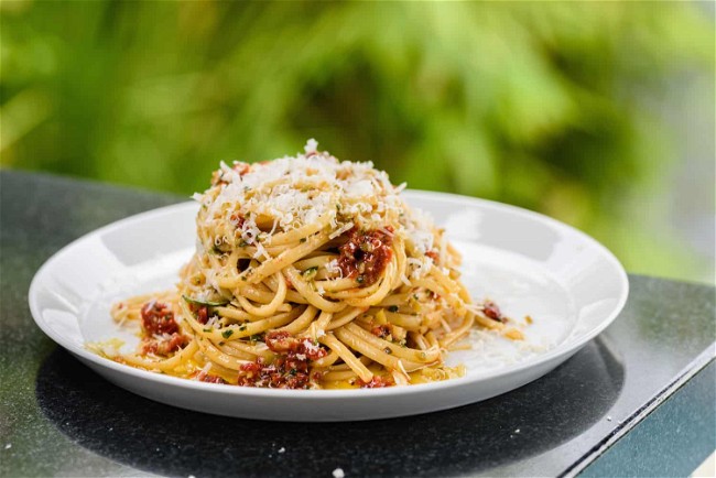 Image of Linguine with Sun-Dried Tomatoes, Olives and Lemon