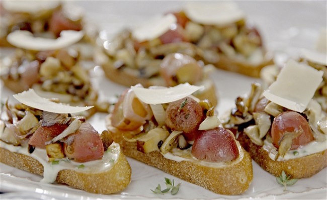 Image of Mushroom and Grape Crostini