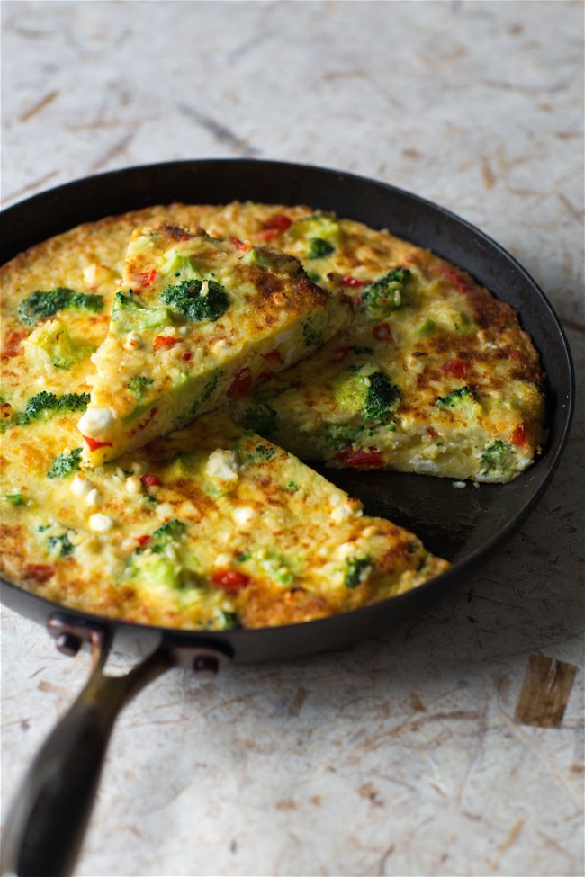 Image of Broccoli and Pasta Pizza