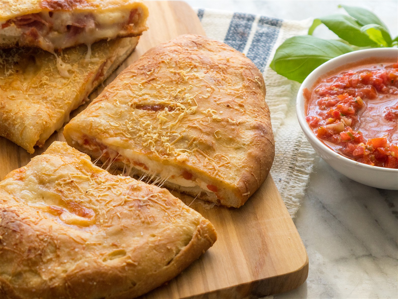 Homemade Appetizing Classic Cheese Calzone Recipe – Baking Steel ®