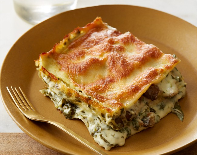 Image of Creamy Spinach and Mushroom Lasagna