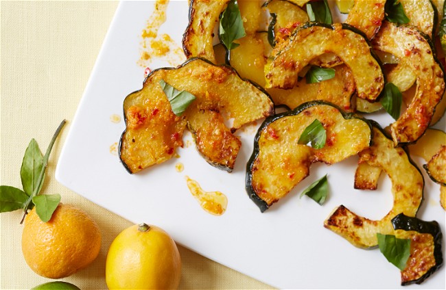 Image of Citrus-Chili Acorn Squash