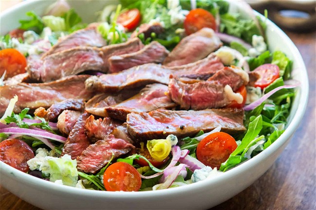 Image of Steak Salad With Gorgonzola And Arugula