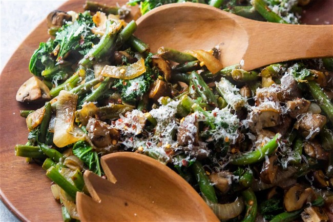 Image of Spicy Parmesan Green Beans and Kale