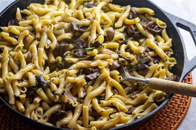 Image of Giada's Mushroom Ragu