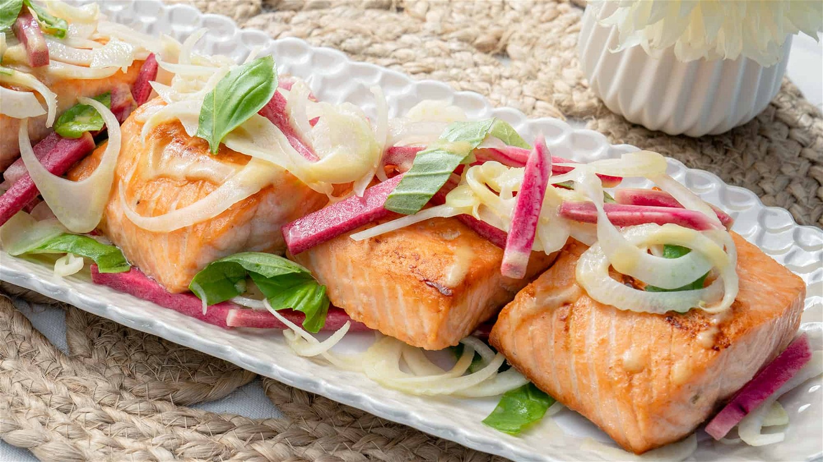 Broiled Salmon with Fennel Salad-image