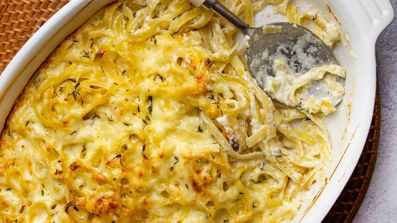 Creamy Baked Fettuccine With Asiago-image