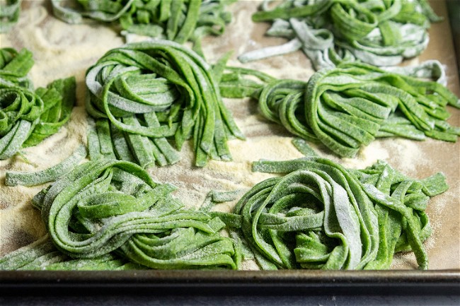 Image of Green Spinach Pasta Dough