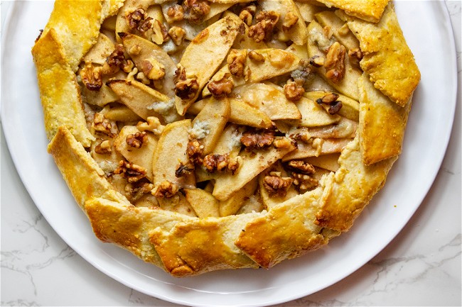 Image of Apple Gorgonzola Crostata