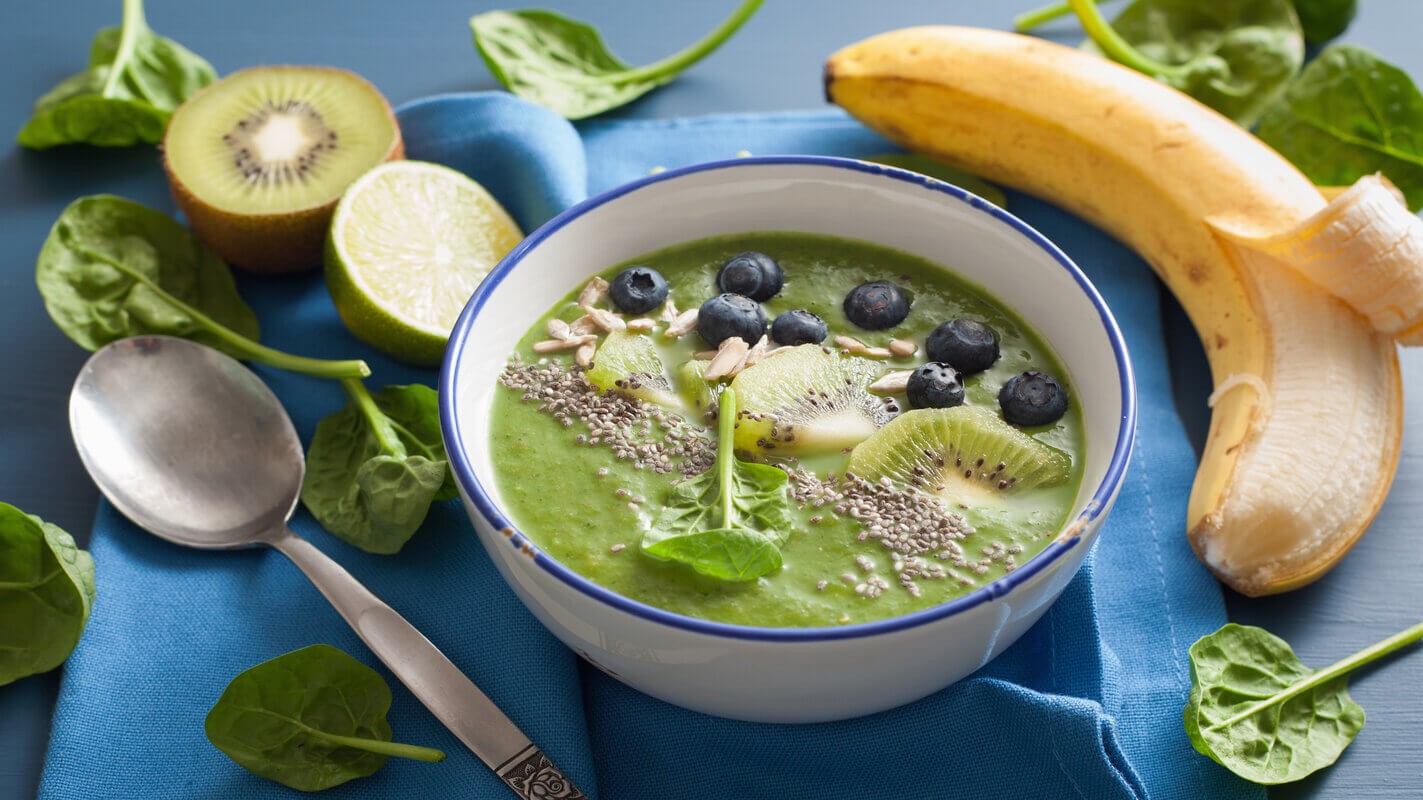 Image of Healthy Bowl mit Kiwi und Bananen