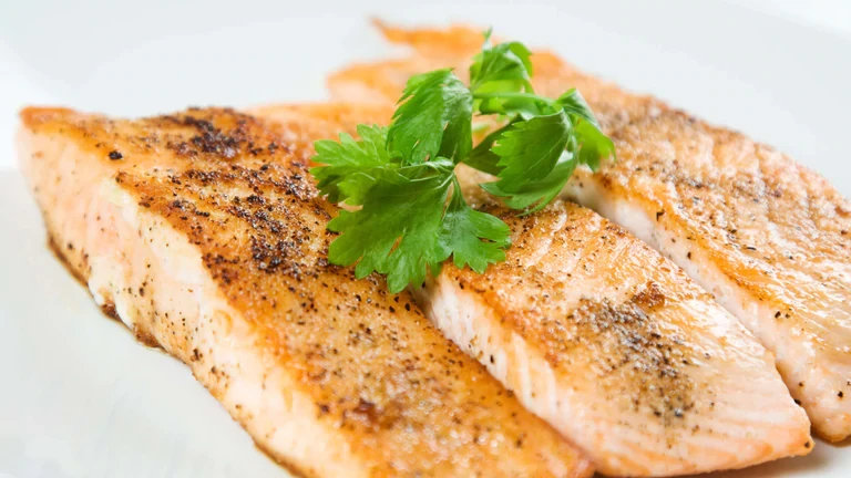 Image of Broiled True Lemon Pepper Salmon