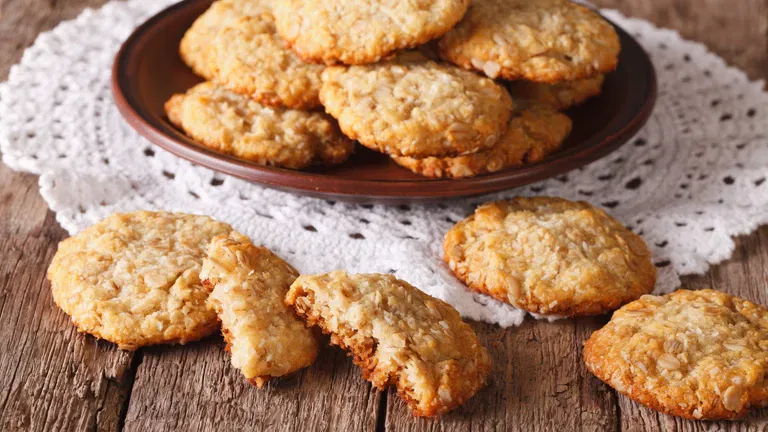True Lemon Crispy Coconut Cookies