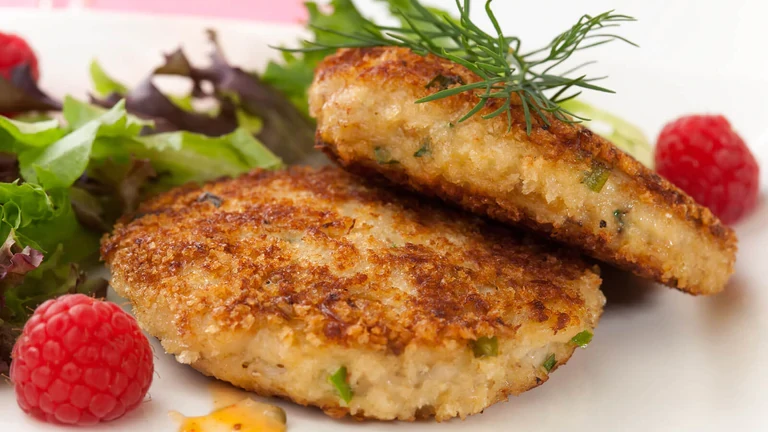 Image of True Lemon Maryland Crab Cakes