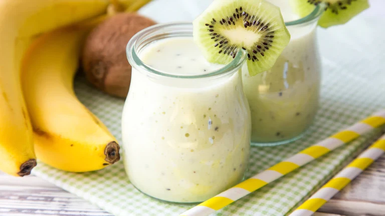 Image of Creamy Honey-Kissed Kiwi Smoothie