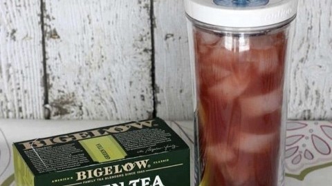 Image of Strawberry Iced Green Tea