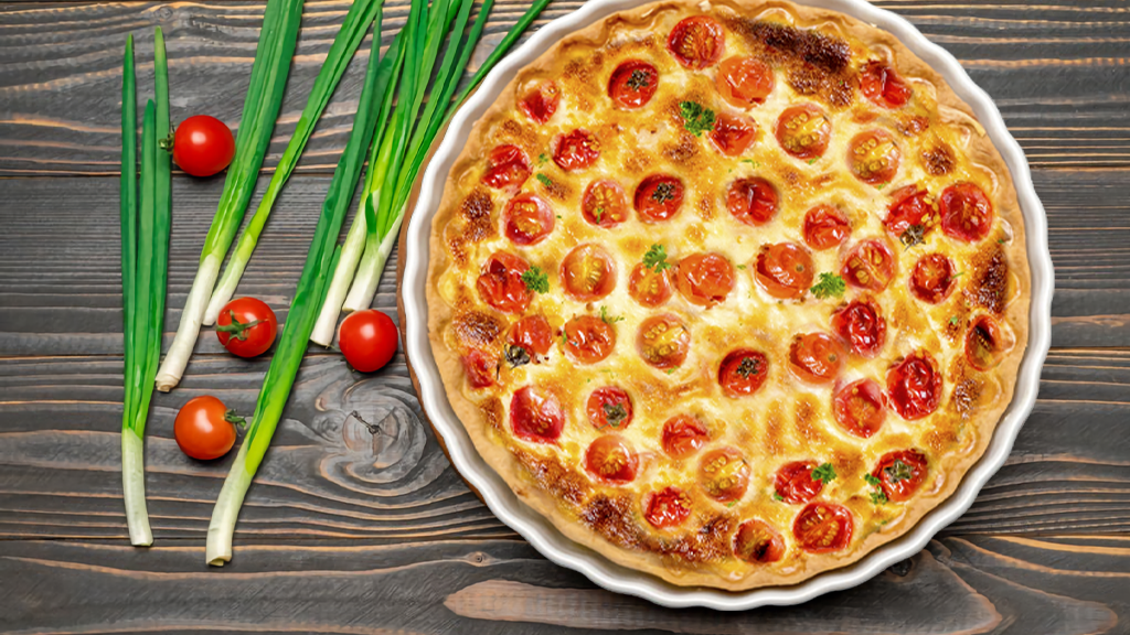 Image of TARTA DE CEBOLLA, QUESO  Y TOMATES