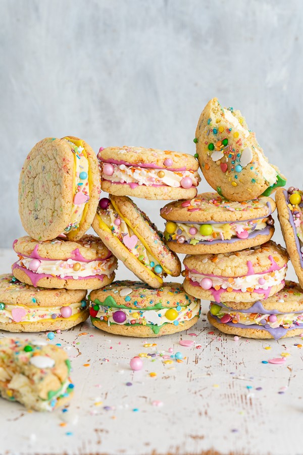 Cookie Cream Sandwiches