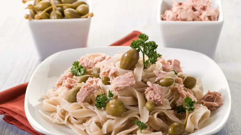 Image of True Lemon Tuna and Arugula Linguine