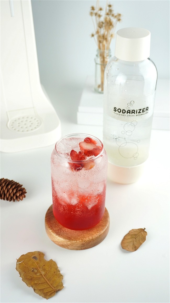 Image of Apple Berry Tea Soda