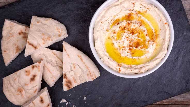 Image of True Lime Garlic and Cilantro Hummus