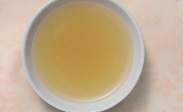 Image of Acidify a large bowl of cold water with lemon juice...
