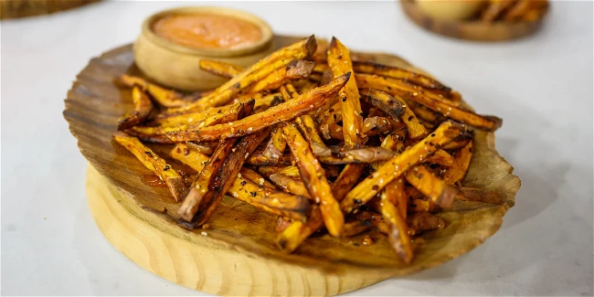 Image of Kitcheneez Sweet Potato Fries with our Everything Bagels & More Seasoning