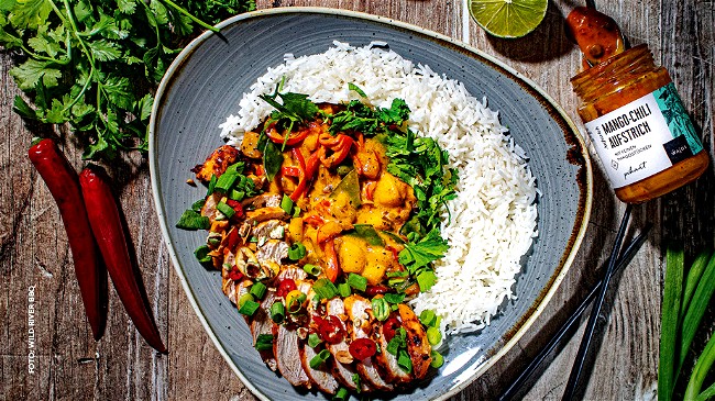 Image of Asiatisches Hähnchen-Curry Rezept von Wild River BBQ