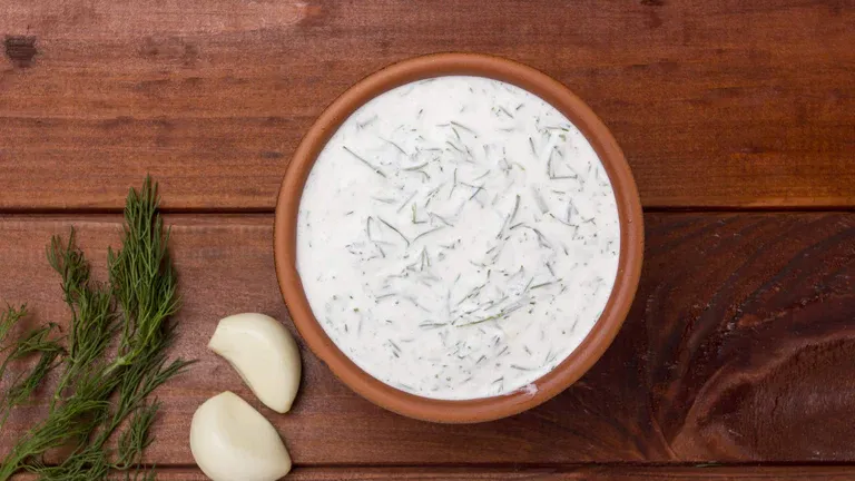 Dill Lemon Yogurt