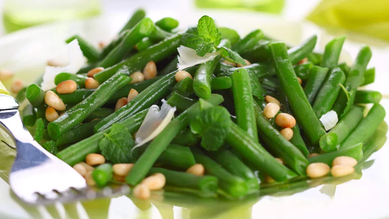 Image of Green Beans with True Lemon and Pine Nuts