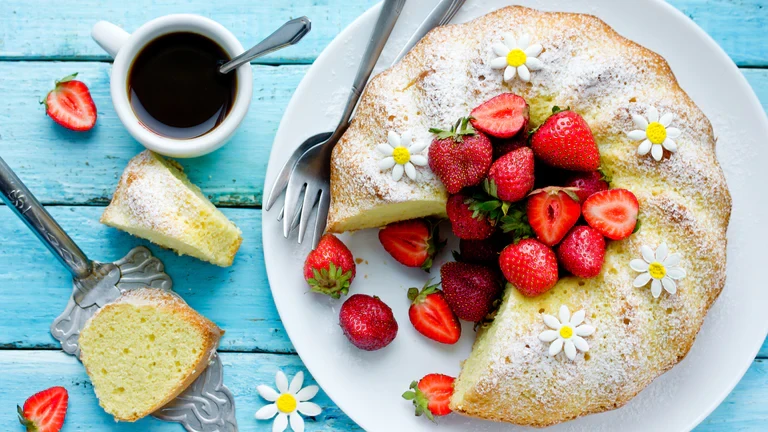 Image of Super Delicious True Lemon Pound Cake