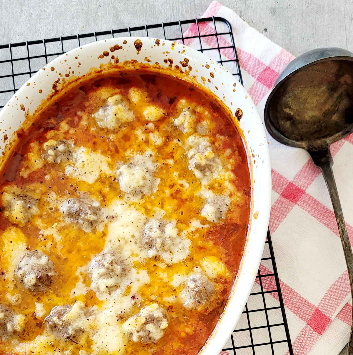 Mozzarella-Hackfleisch Auflauf, würzig, herzhaft & schnell gemacht