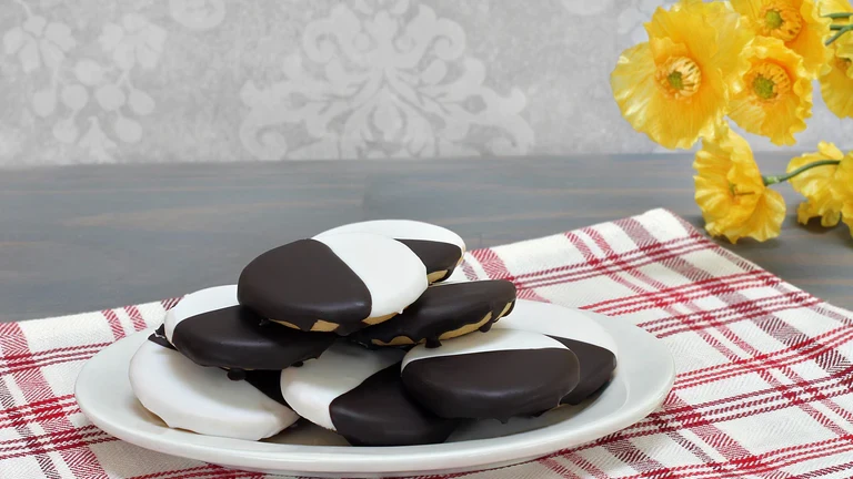 Image of The Ultimate Yin-Yang Orange Cookie