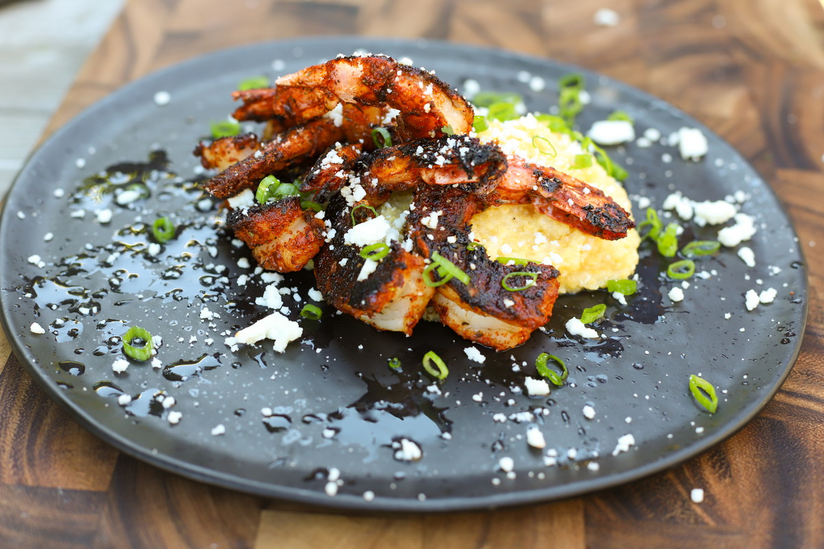 Blackened Shrimp with Cotija Polenta Recipe