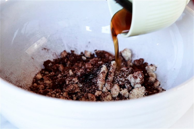 Image of Add the oil and agave syrup until it comes together.