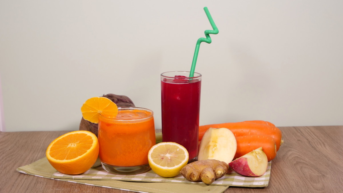 Simple & Healthy Carrot Juice 