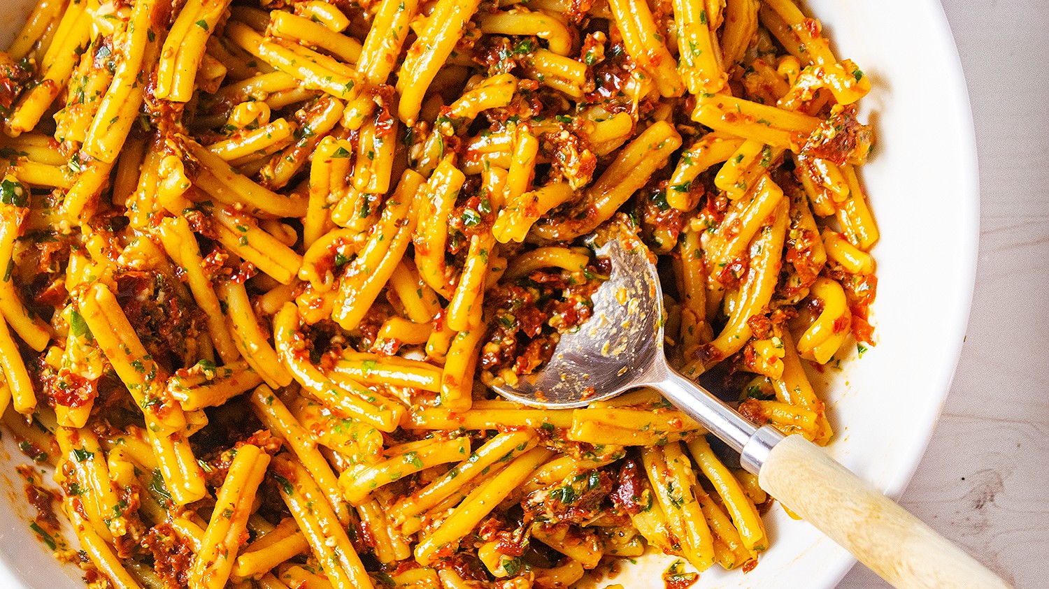Sun-Dried Tomato Pesto Pasta-image