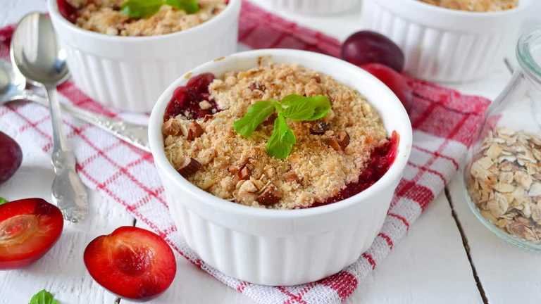Image of Maple-Pecan Apple and Cherry Crumble