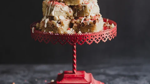 Image of BIRTHDAY CAKE MAGIC BARS