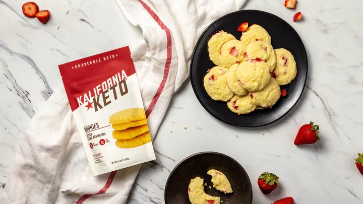 Image of STRAWBERRY CREAM CHEESE COOKIES