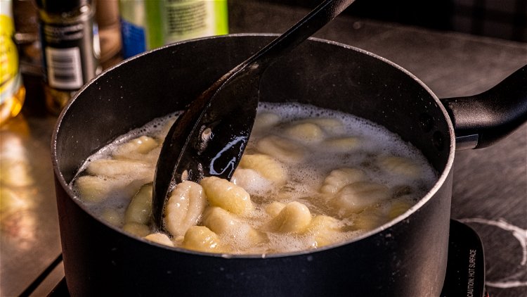 Image of When the soup is nearly done, prepare your gnocchi according...