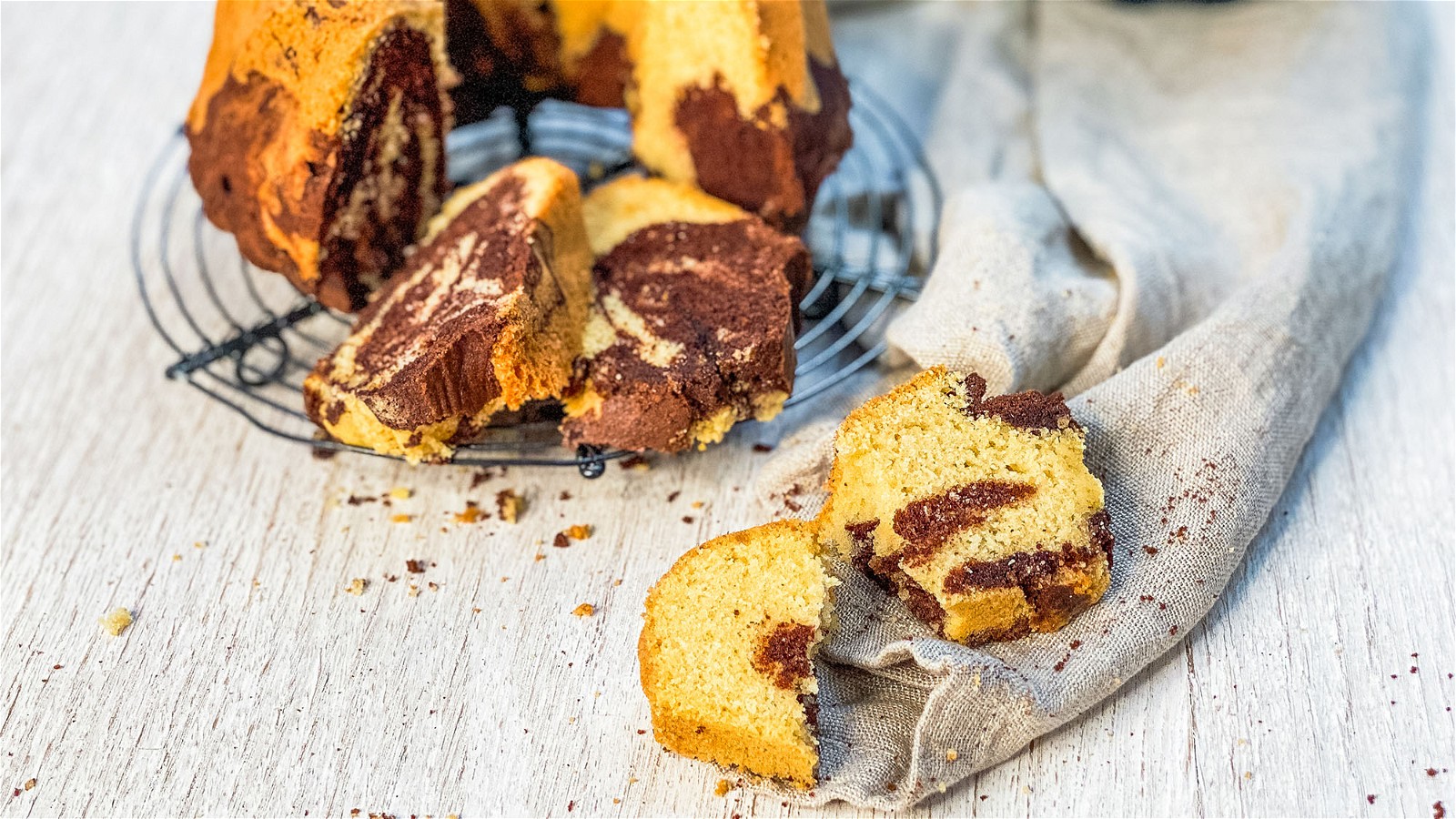Image of Glutenfreier Marmorkuchen – der deutsche Klassiker