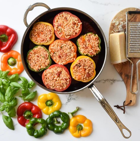 Image of Stuffed Peppers In Tomato Sauce