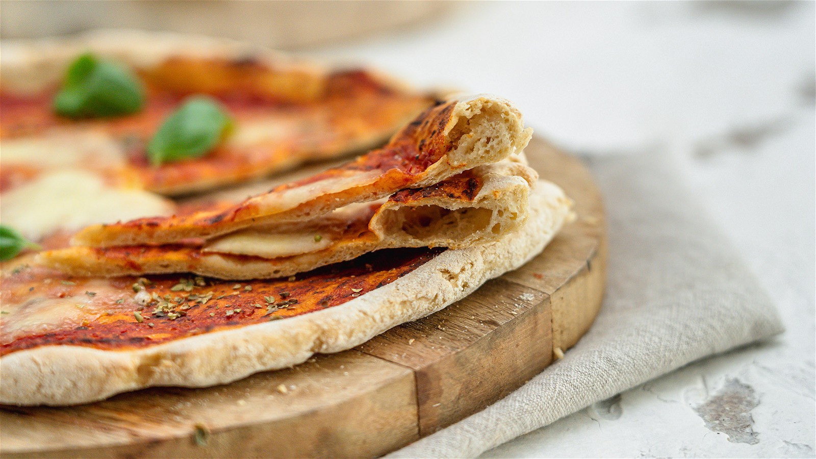 Image of Glutenfreier Pizzateig aus dem Kühlschrank – garantiert wie beim Italiener