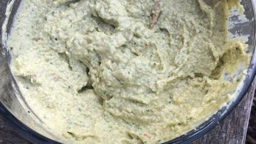 Image of Zucchini Hummus With Leek Powder