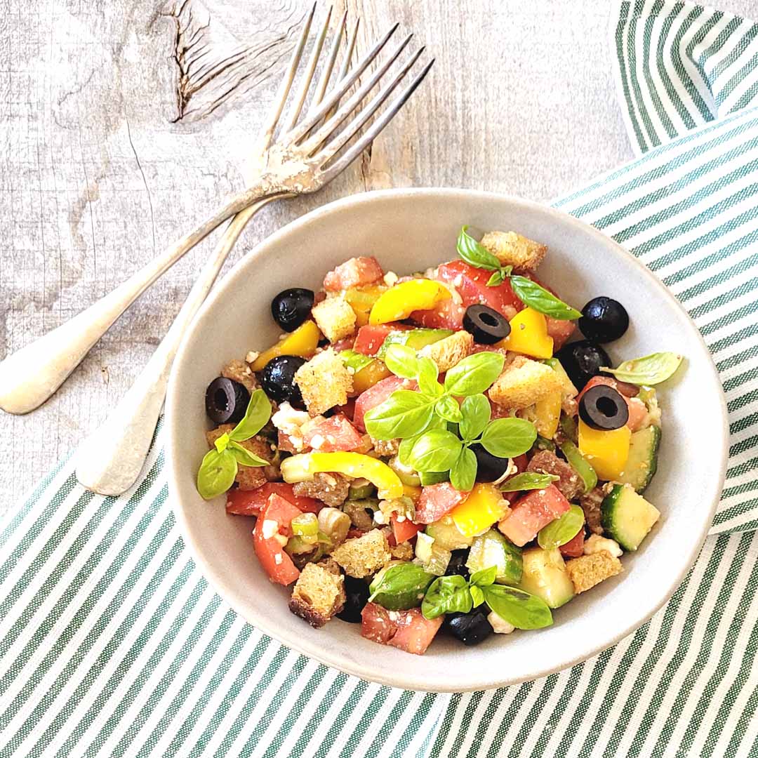 Hirtensalat Bella Donna, frisch, würzig & mediterran geniessen