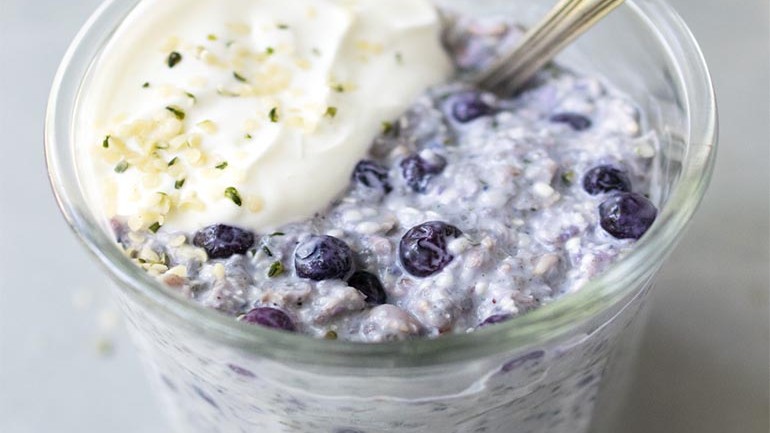 Image of Blueberry Hemp Overnight Oats Recipe