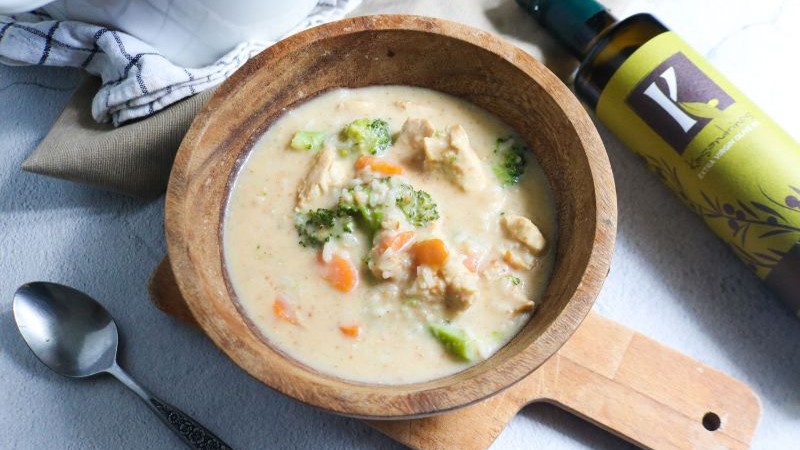 Image of Chicken Brocolli Soup with Coconut Cream and Olive Oil