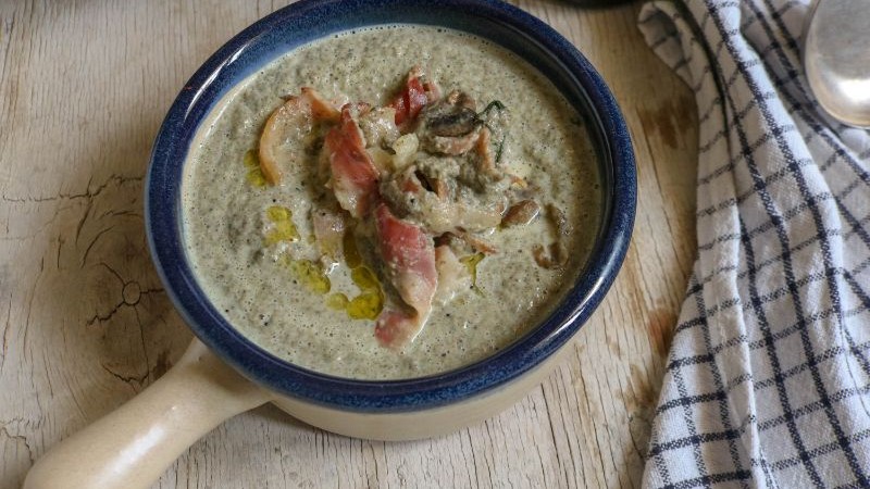 Image of Roasted Garlic and Mushroom Soup