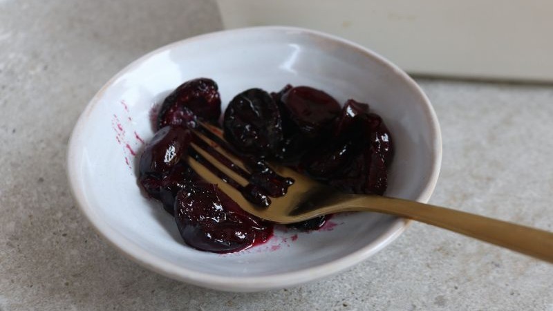 Image of Baked Sweet Cherries With Olive Oil
